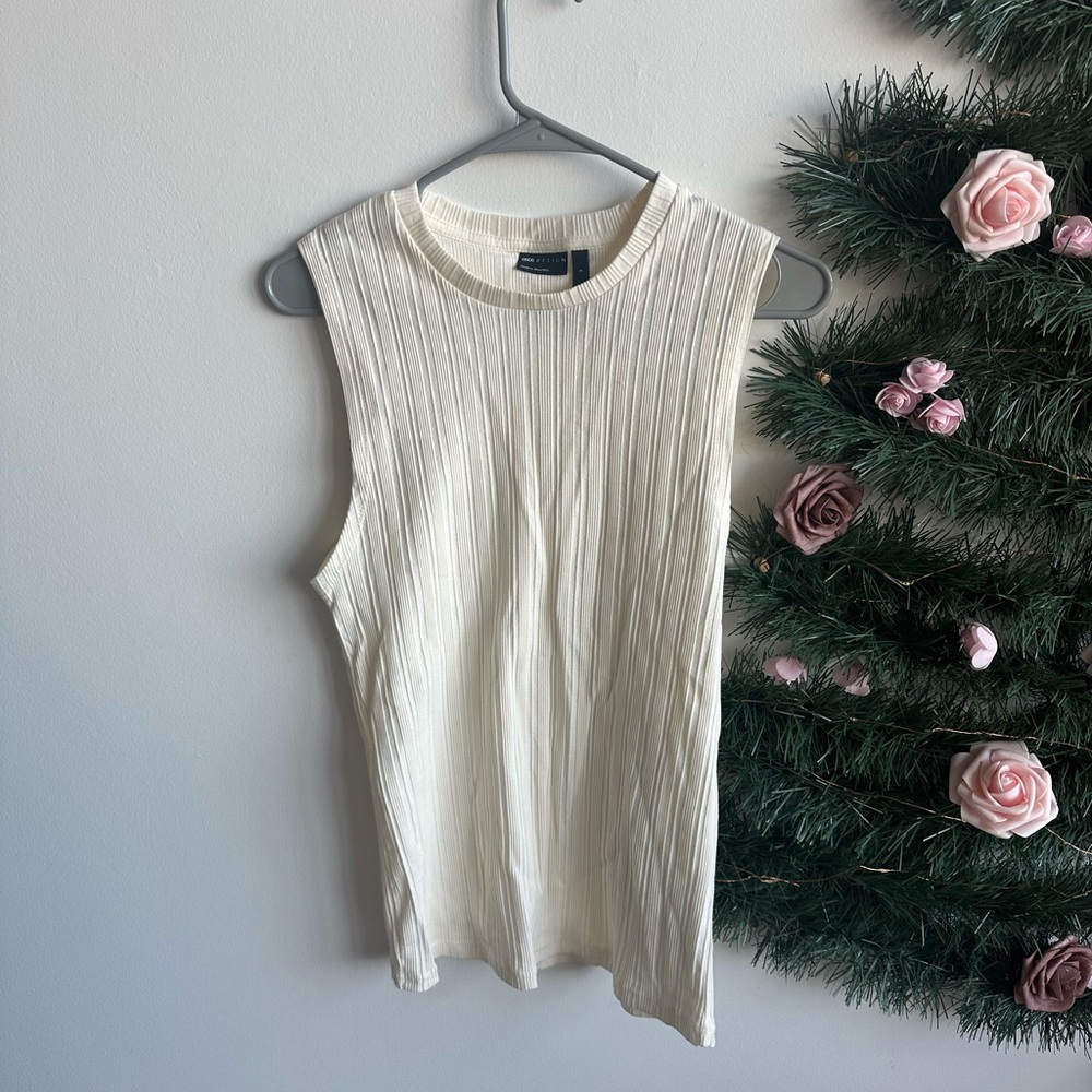 ASOS Ribbed Sleeveless White Top - size S